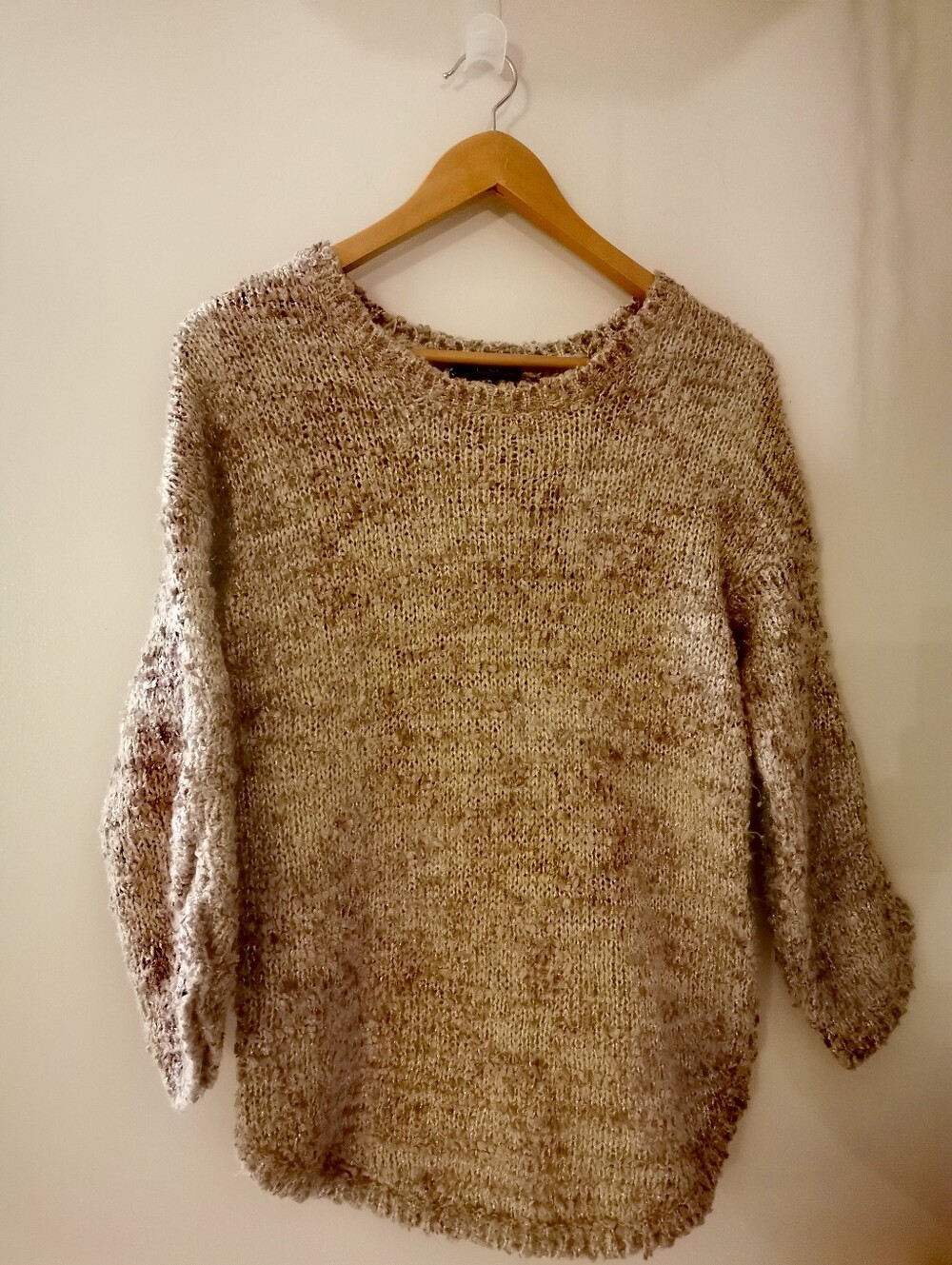 ✨ Jessica Simpson Boho Chic Relaxed Knit Back Sharkbite Sweater ✨